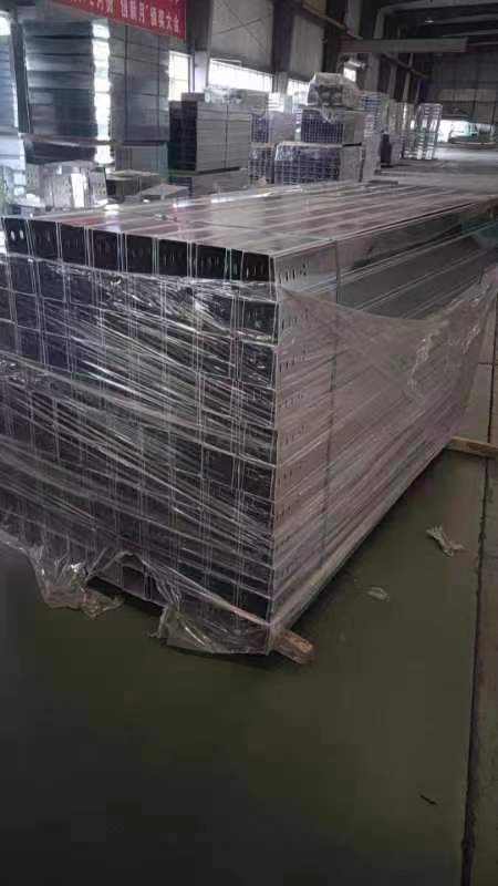 铝合金电缆桥架